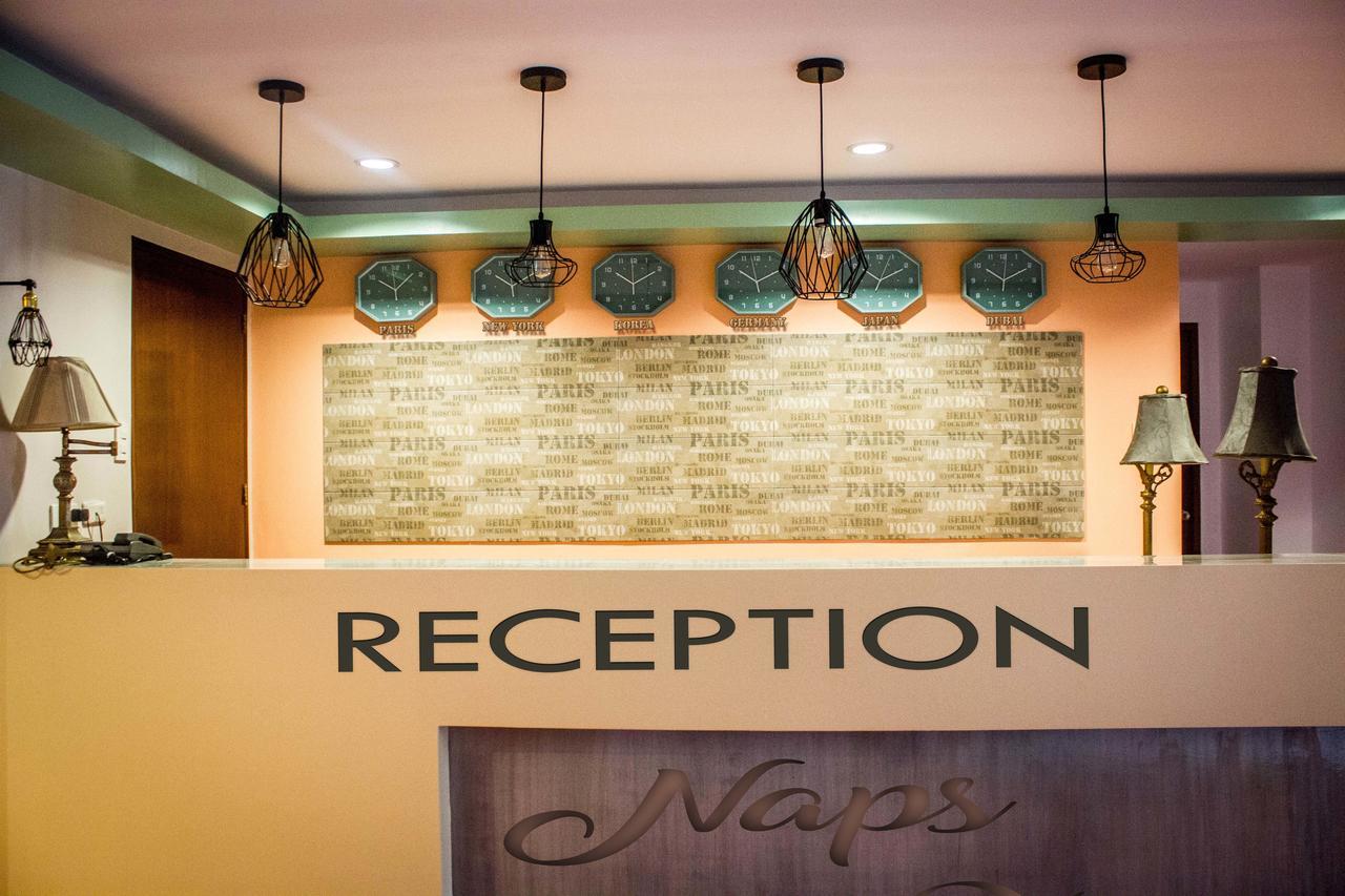סבו Naps & Maps Hostel מראה חיצוני תמונה