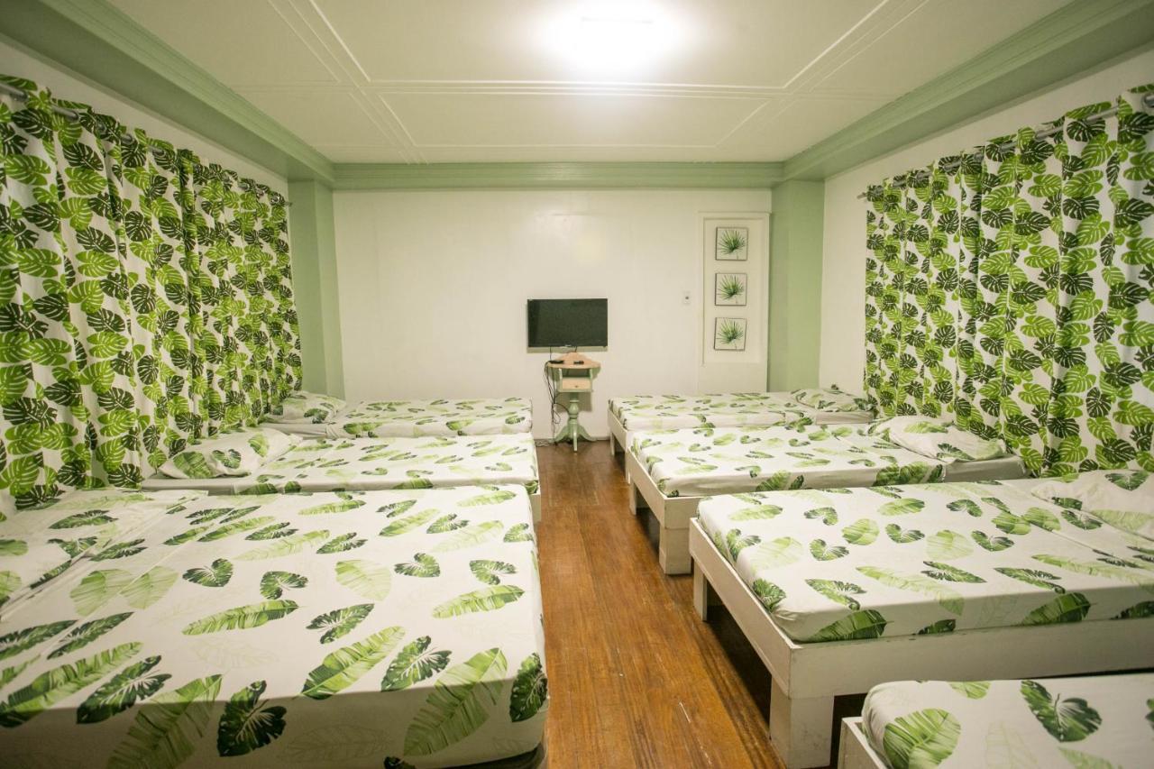 סבו Naps & Maps Hostel מראה חיצוני תמונה