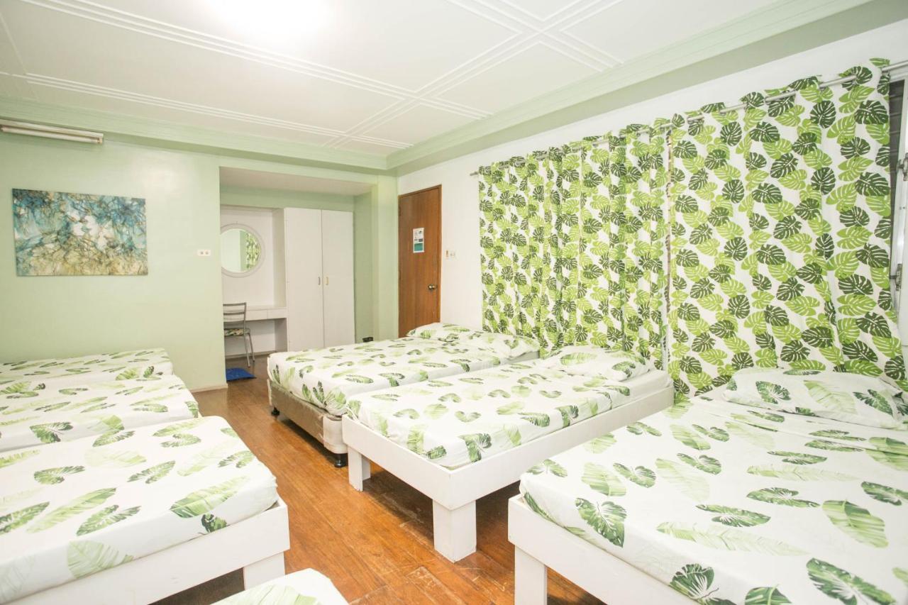 סבו Naps & Maps Hostel מראה חיצוני תמונה