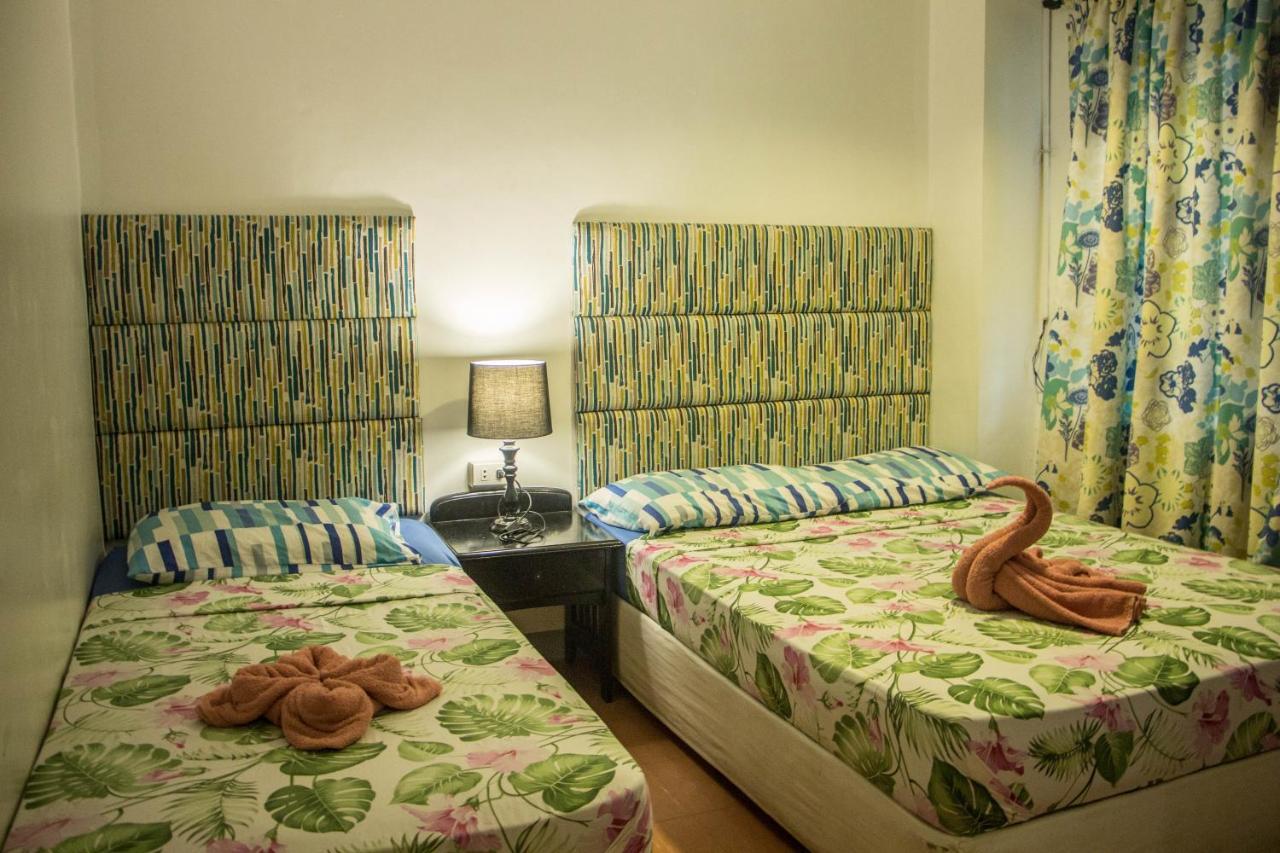 סבו Naps & Maps Hostel מראה חיצוני תמונה