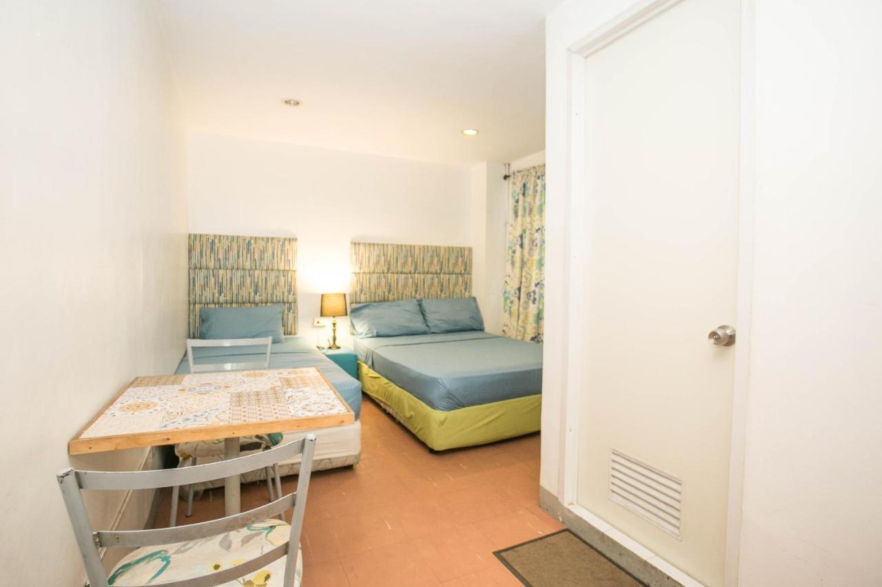 סבו Naps & Maps Hostel מראה חיצוני תמונה